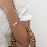 Bracelet à Perles Alignées