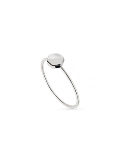 Divided Stone Ring - white mother-of-pearl ring in sterling silver by Nishi Pearls, studio view